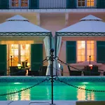 Hotel Chateau De Montreuil 4*