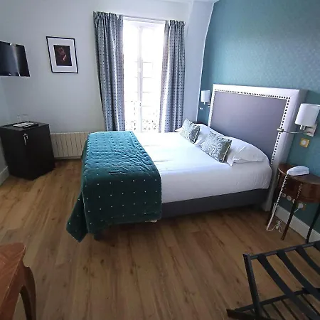 Chateau De Montreuil Montreuil (Pas-de-Calais)