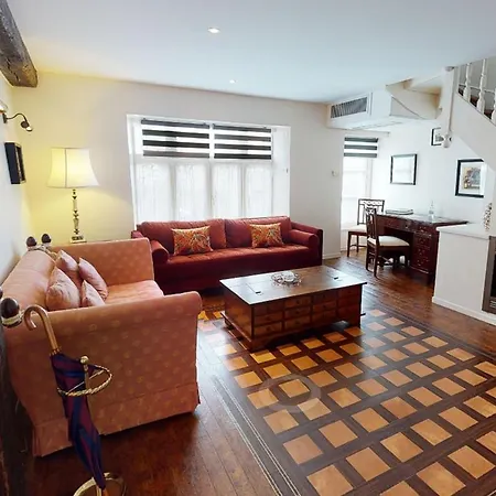 Chateau De Montreuil Montreuil (Pas-de-Calais)