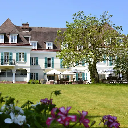 Chateau De Montreuil ホテル モントルイユ・シュル・メール