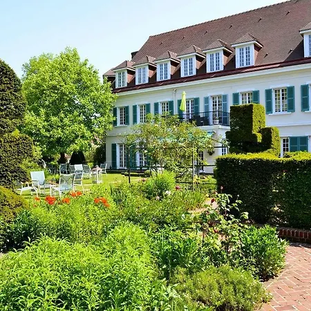 Hotel Chateau De Montreuil Montreuil (Pas-de-Calais)