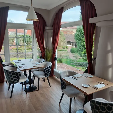Chateau De Montreuil Hotel Montreuil (Pas-de-Calais)