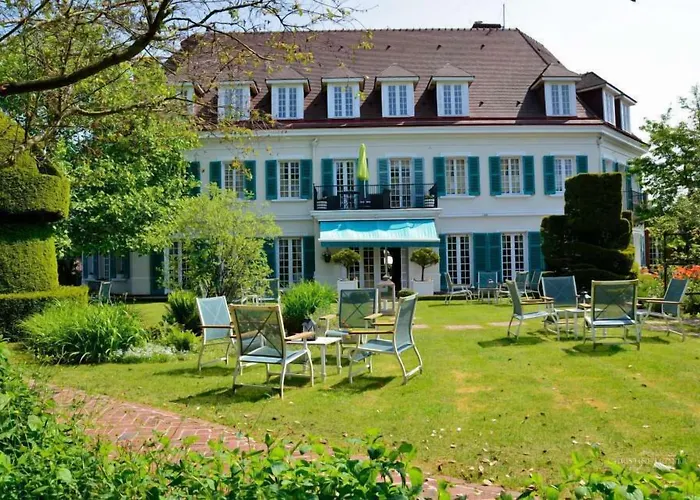 Chateau De Montreuil Hotel Montreuil (Pas-de-Calais)