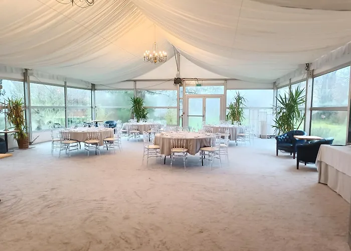 Chateau De Montreuil Hotel Montreuil (Pas-de-Calais)